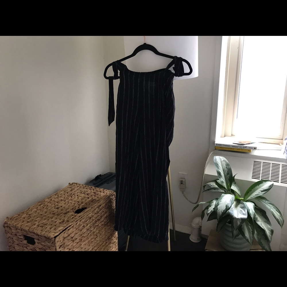 Aritzia Striped Wide Leg Pants
